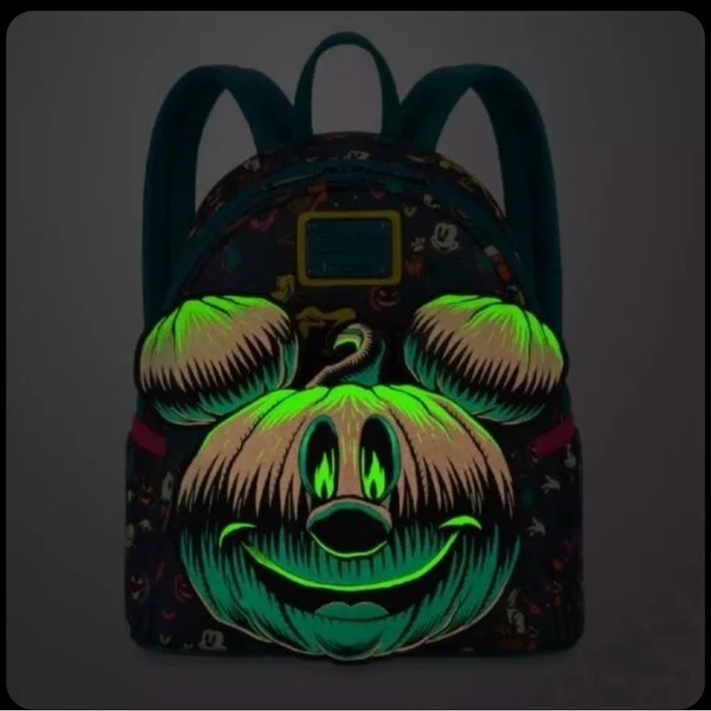 Disney Parks Loungefly Halloween glow in the dark backpack NWOT - Picture 4 of 8